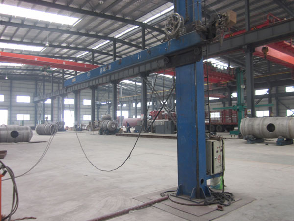 自動焊接操作機(jī)